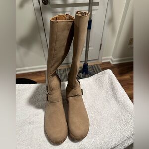 Boc Tan Knee-High Boots size 7